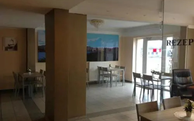 Pension An Der Werft II