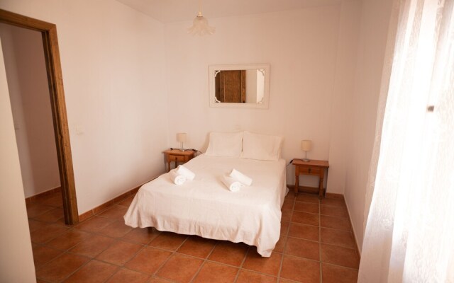 Casa con patio andaluz en ronda  centro