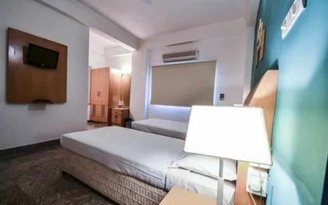 OYO 3590 Mandava Suites