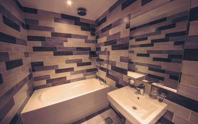 CK Hotel
