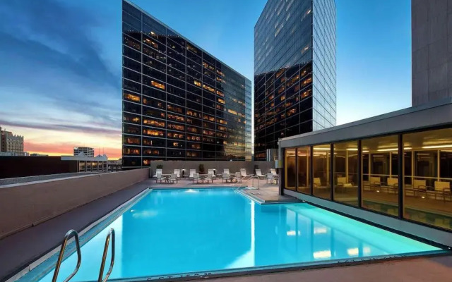 Crowne Plaza Tulsa