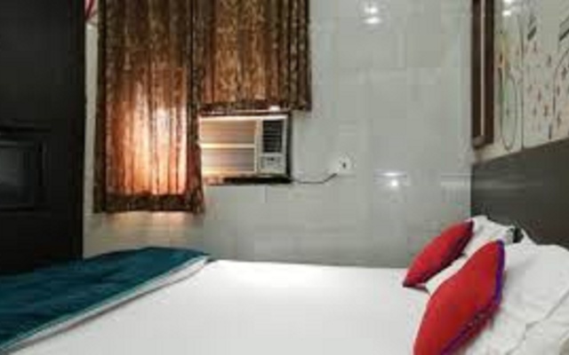 Hotel Geetanjali St Bus Stand Panvel – Guest Rooms – Panvel