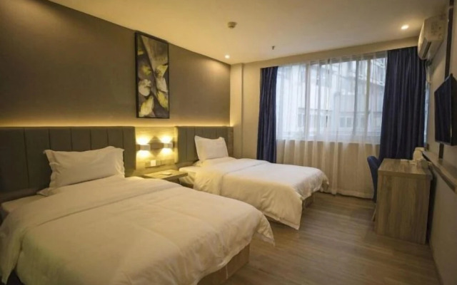 7 Days Inn Chongqing Hongqihegou Light Rail Station Branch
