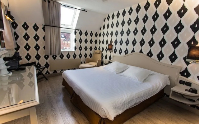 Citotel Le Cedre
