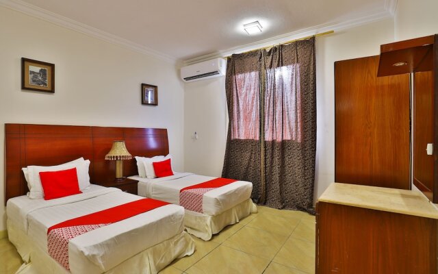 OYO 227 The New Address Hotel