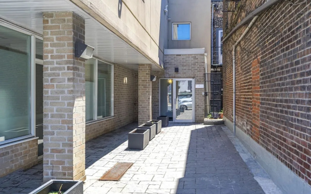 Annex Suites