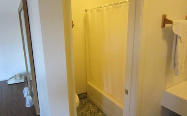 Welcome Inn & Suites