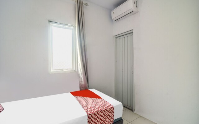 SPOT ON 92000 3m Kost Dan Homestay