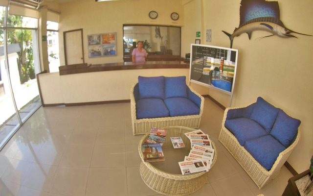 Suites Las Palmas Hotel & Villas