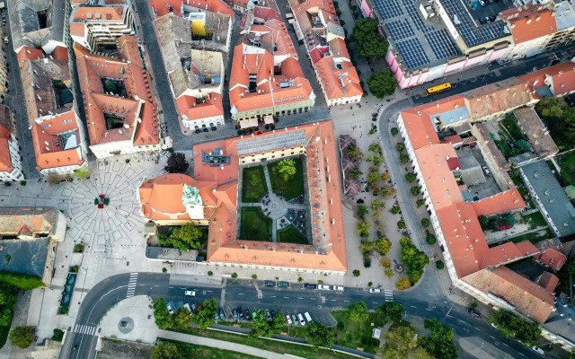 Klastrom Hotel