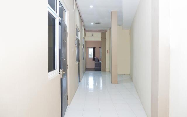 Hotel O Candi Residence