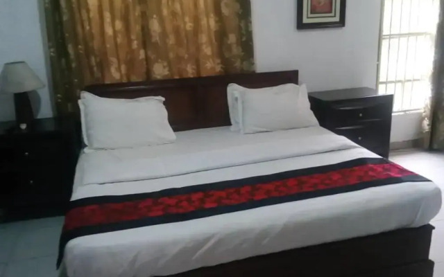 Christine Apartment Hotel Ltd