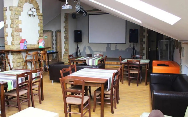 Гиггли Хостел