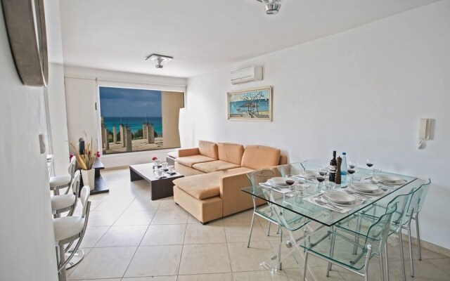Fig Tree 301 Platinum
