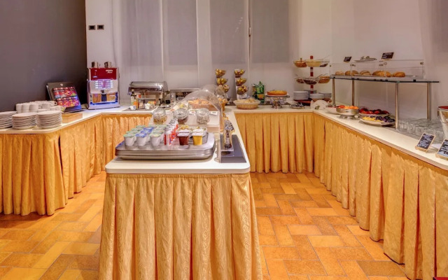 Jet Hotel, Sure Hotel Collection by Best Western