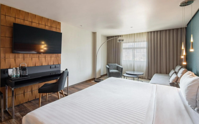 Hotel Real del Río