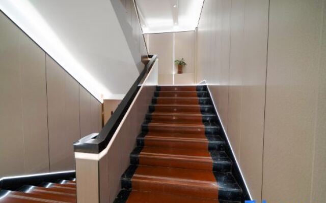 Mingxuan Business Hotel (Zhangzhou Ancient Town RT-Mart Store)