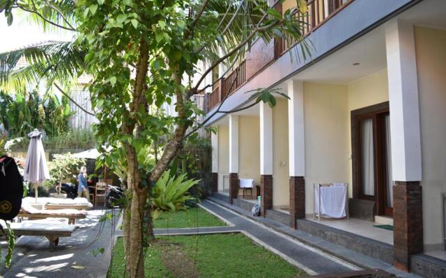 Dabumito Guest House