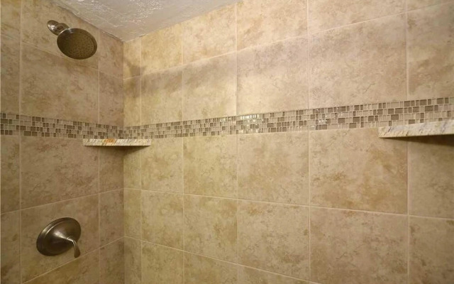 Papakea #H103 - 2 Br Condo