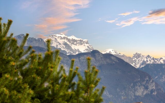 Kyriad Annecy Nord - Epagny