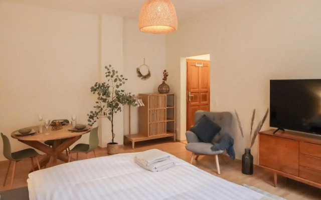 Sleepwell Apartment - Emilienblick