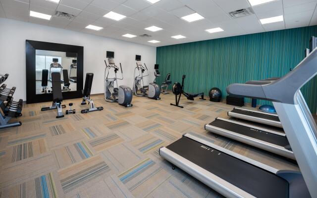 Holiday Inn Express & Suites Bryan - College Station by IHG