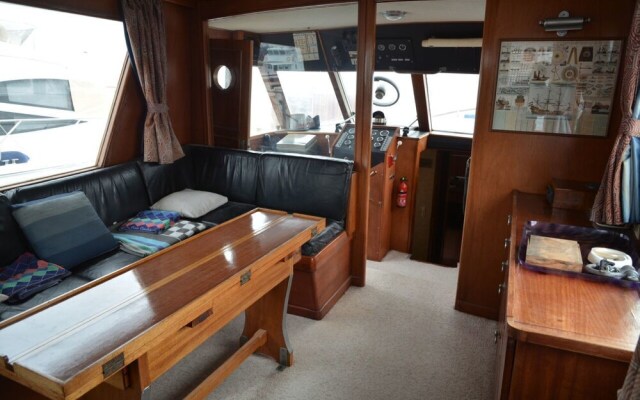 Yacht Germinal Honfleur