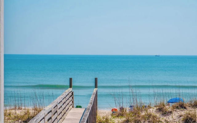 The Sandcastle @ Tiki