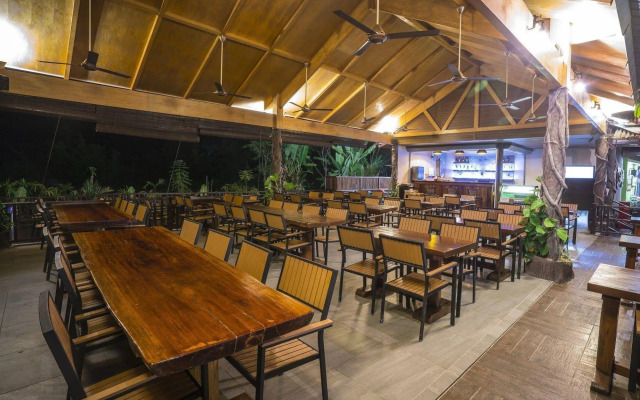 Summer Bay Resort, Lang Tengah Island