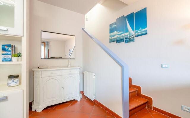 Beautiful Home in Massa With Wifi and 3 Bedrooms