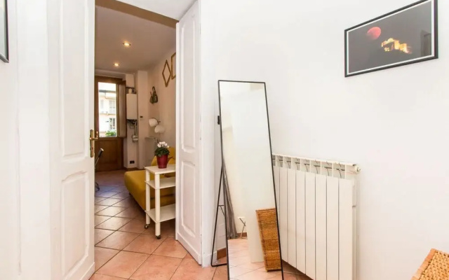 Bright Mini Apartment Valentino