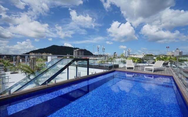 w Beautiful 2BR in Casco Viejo