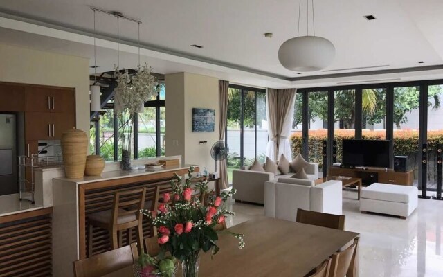 Ocean Cozy Villa