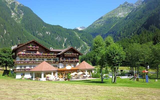 Alpenhotel Badmeister