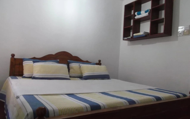 Villa 49 hotel beds - Hikkaduwa