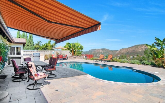 Hemingway House Hilltop Heaven with Pool by RedAwning