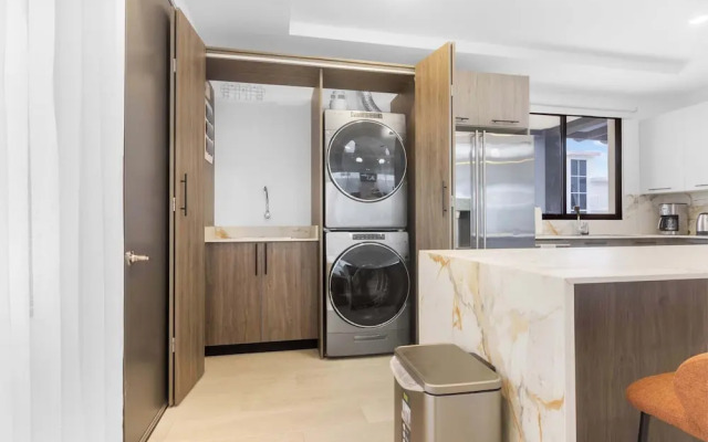 Stylish 3BR Villa by Vistacana Rentals