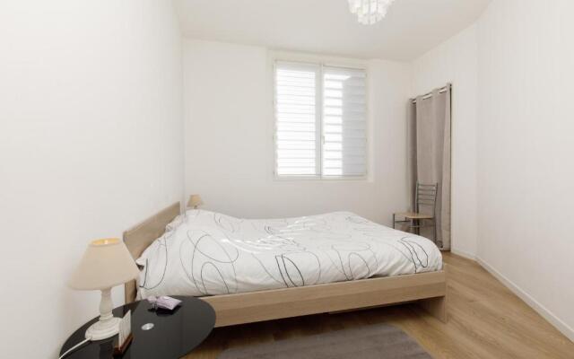 SuperCannes Center - Parking - Spacieux 70 Metres - Clim - Wifi