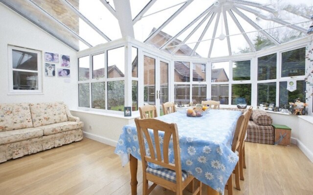 Burgess Hill Homestay