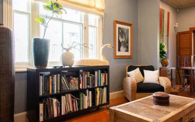 Characterful 2 Bedroom Ponsonby Villa With Private Garden