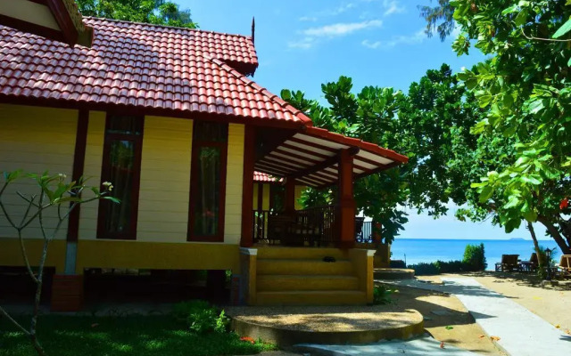 Sayang Beach Resort
