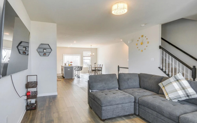 2 Mi to Dtwn Frederick: Updated Townhome