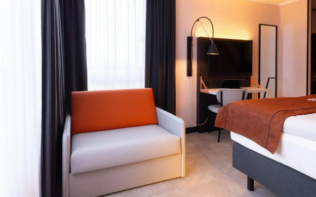 Holiday Inn - The Niu, Blade Solingen