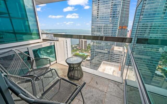 Luxury Brickell 3 Beds Sleeps 8