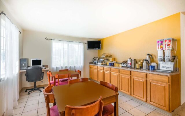 Days Inn by Wyndham Andover