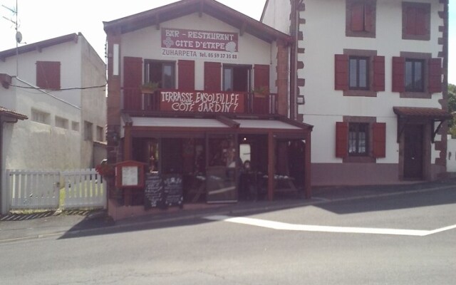 Gite Zuharpeta Randonneurs Pèlerins - Hostel