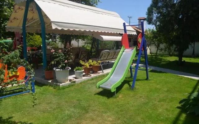 Studio Apartments IOULIA