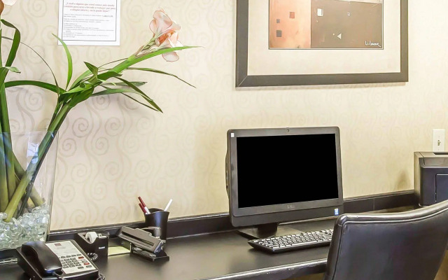 Holiday Inn Express & Suites Atlanta - Tucker Northlake by IHG