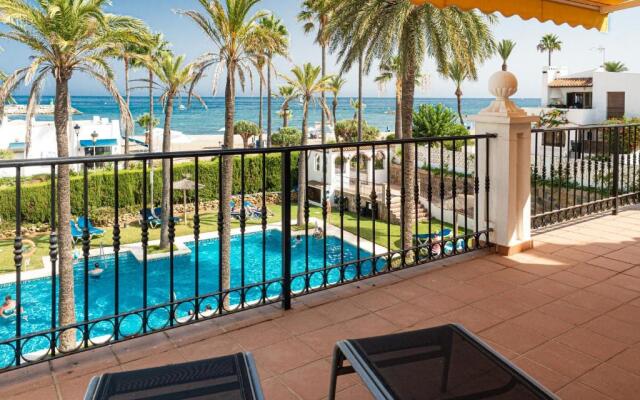 Frontline Beach Apartment Marina Real 5009