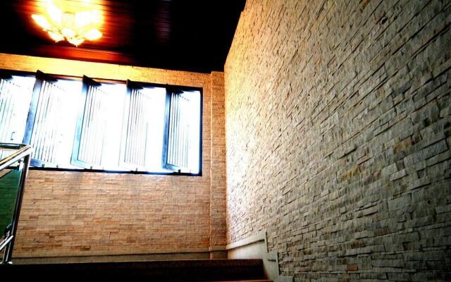First Residence Hotel